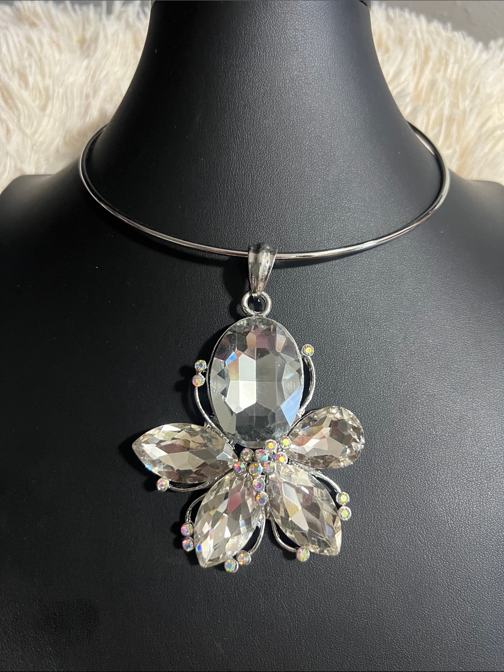 Silver Crystal Flower Pendant Necklace — Clear
